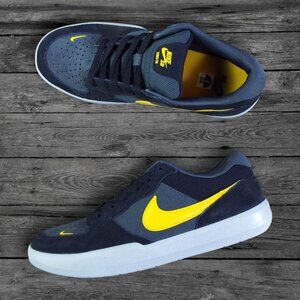 Nike SB Force 58 Shoes / Black-Uni Gold (BRAND NEW)